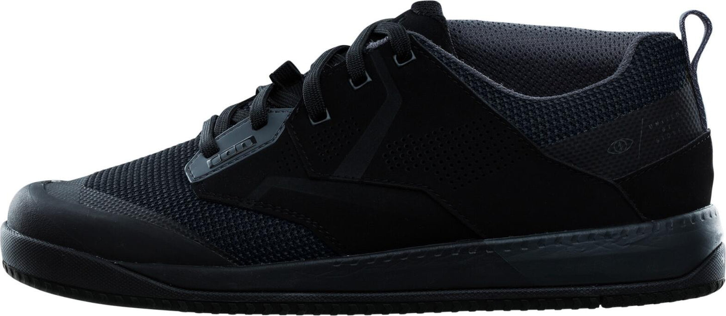Shoes Ion Scrub AMP