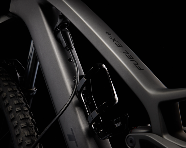 Bicycles Trek Fuel Exe 9.5 Deore Electric